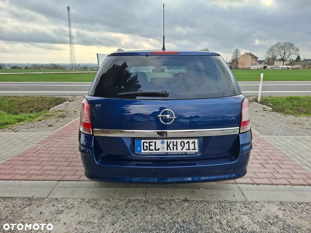 Opel Astra 1.7 CDTI DPF Edition 111 Jahre - 14