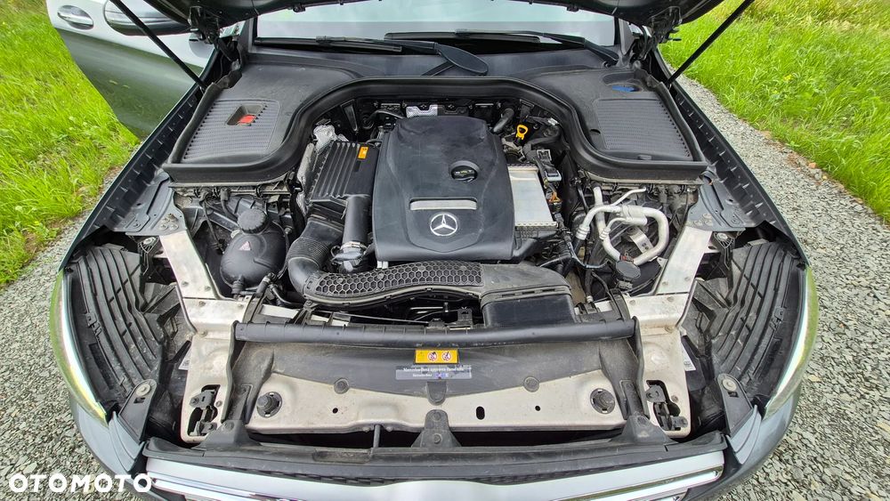 Mercedes-Benz GLC 300 4-Matic - 22