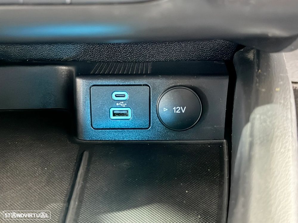 Ford Focus SW 1.0 EcoBoost MHEV Active - 30