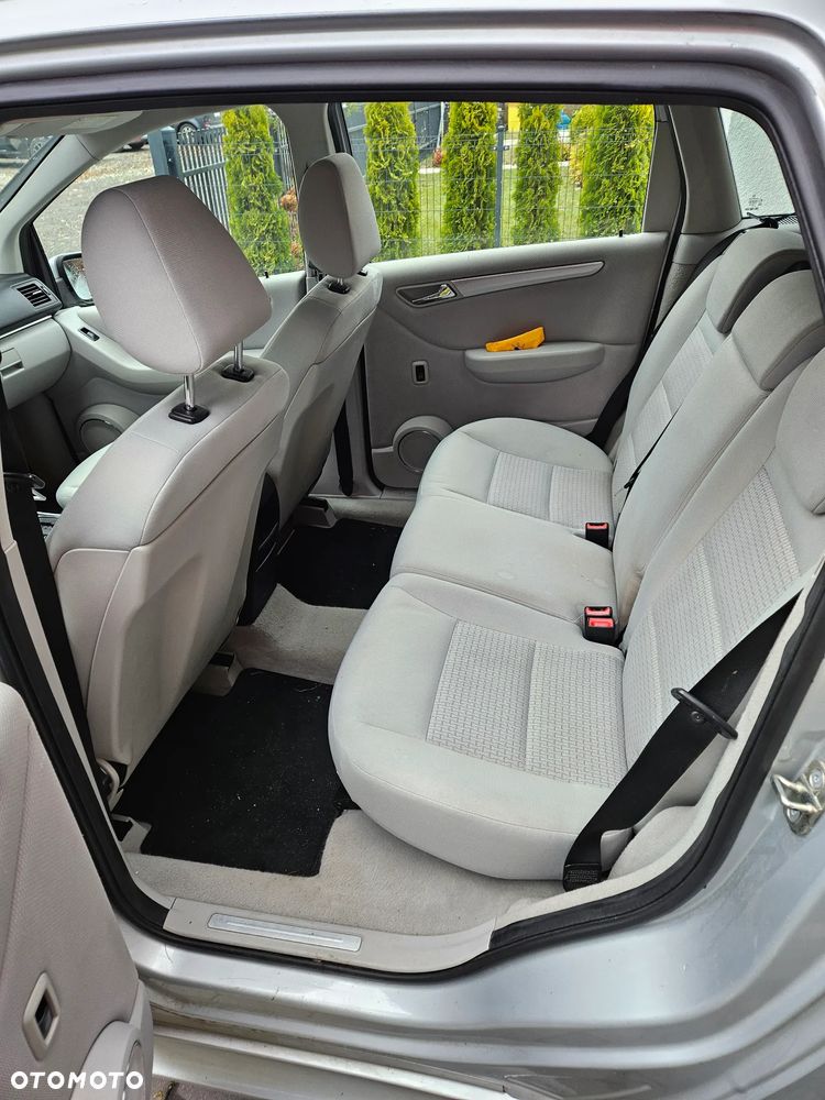 Mercedes-Benz Klasa B - 12