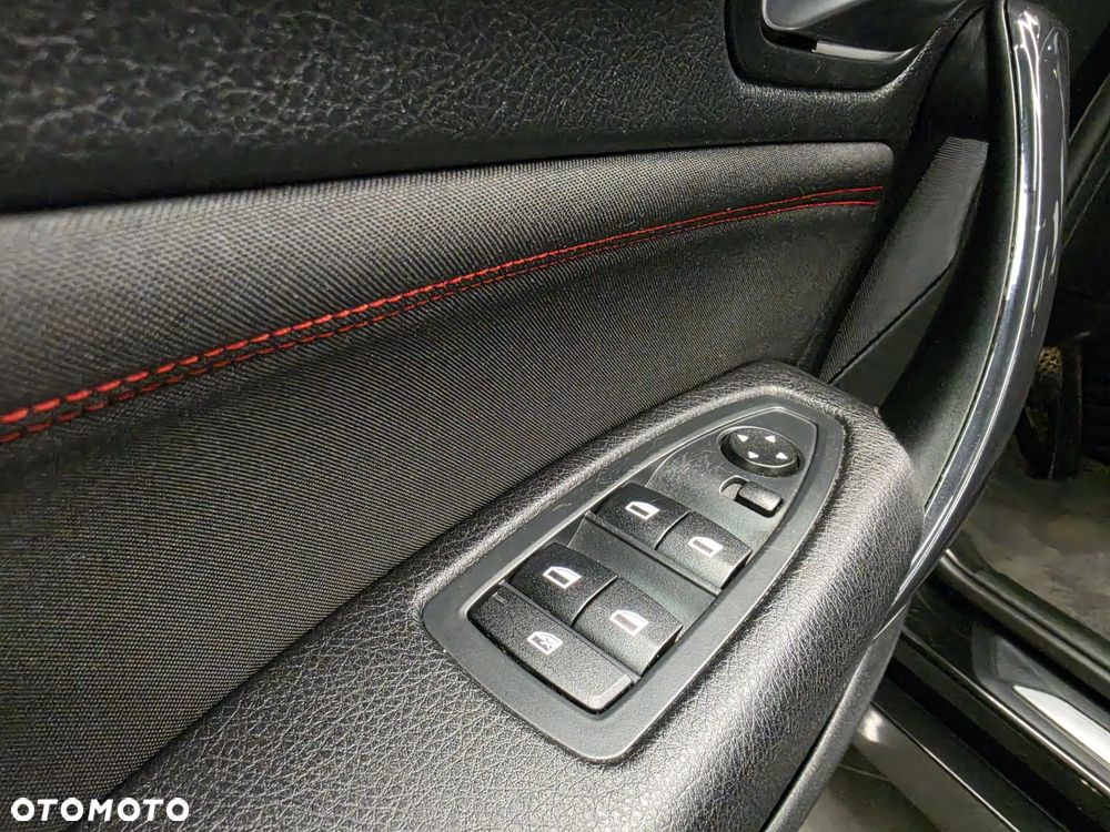 BMW Seria 1 120d BluePerformance Sport Line - 26