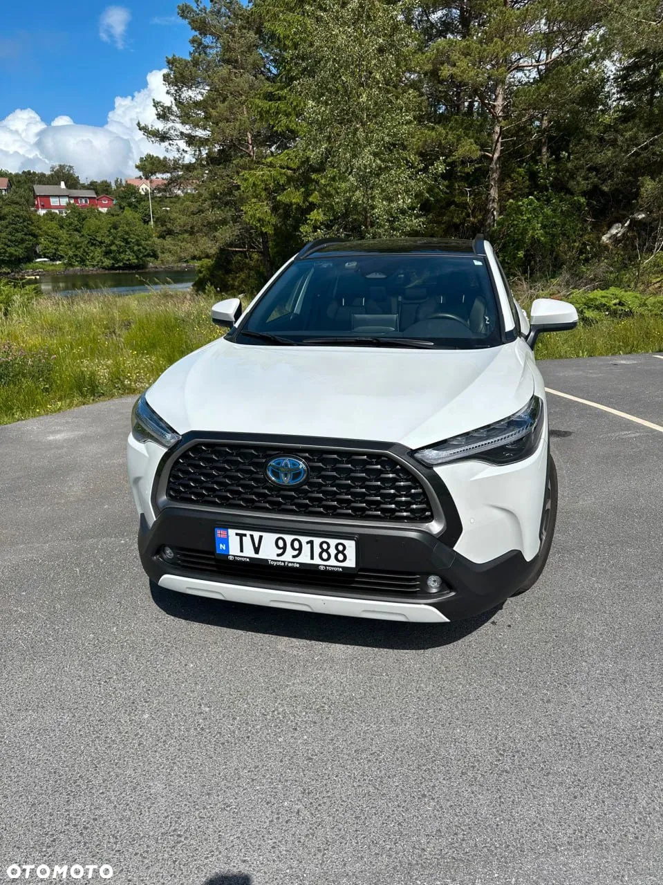 Toyota Corolla Cross 2.0 Hybrid Executive AWD - 4