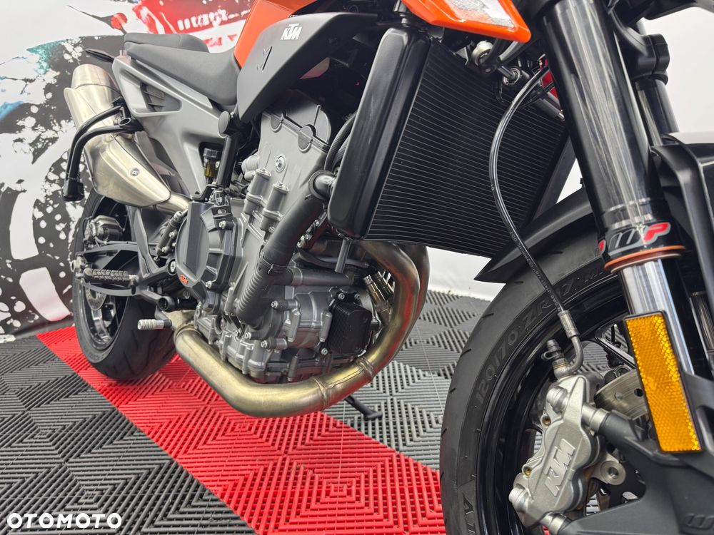 KTM Duke - 37