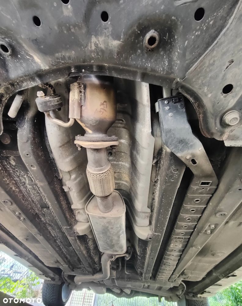 Hyundai Veloster - 28