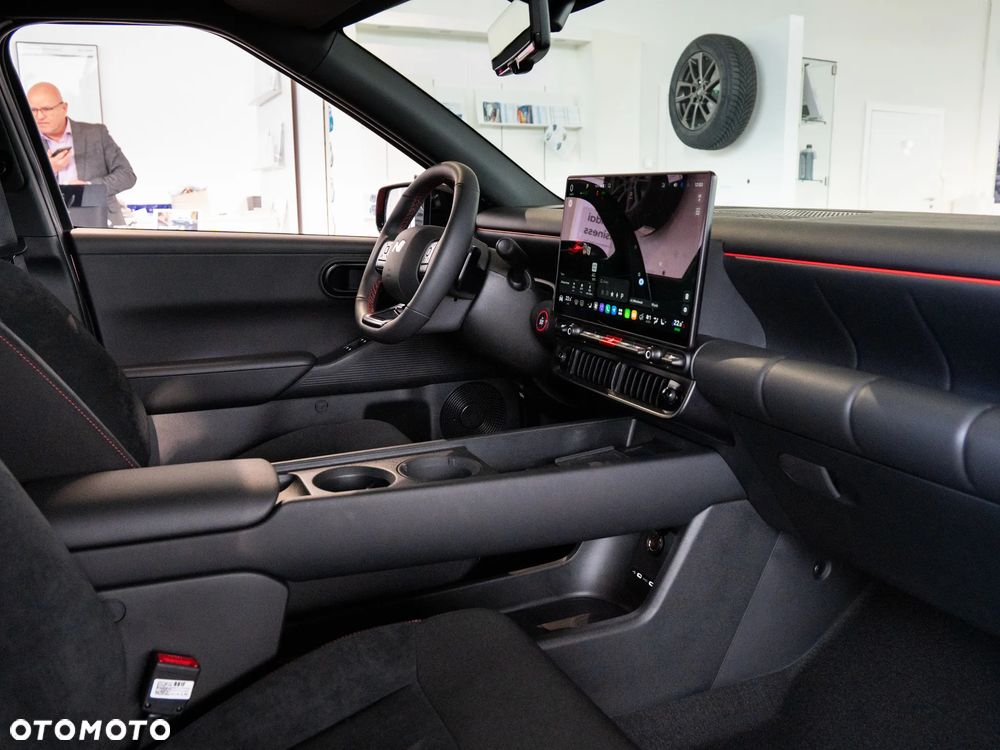 Hyundai IONIQ - 27