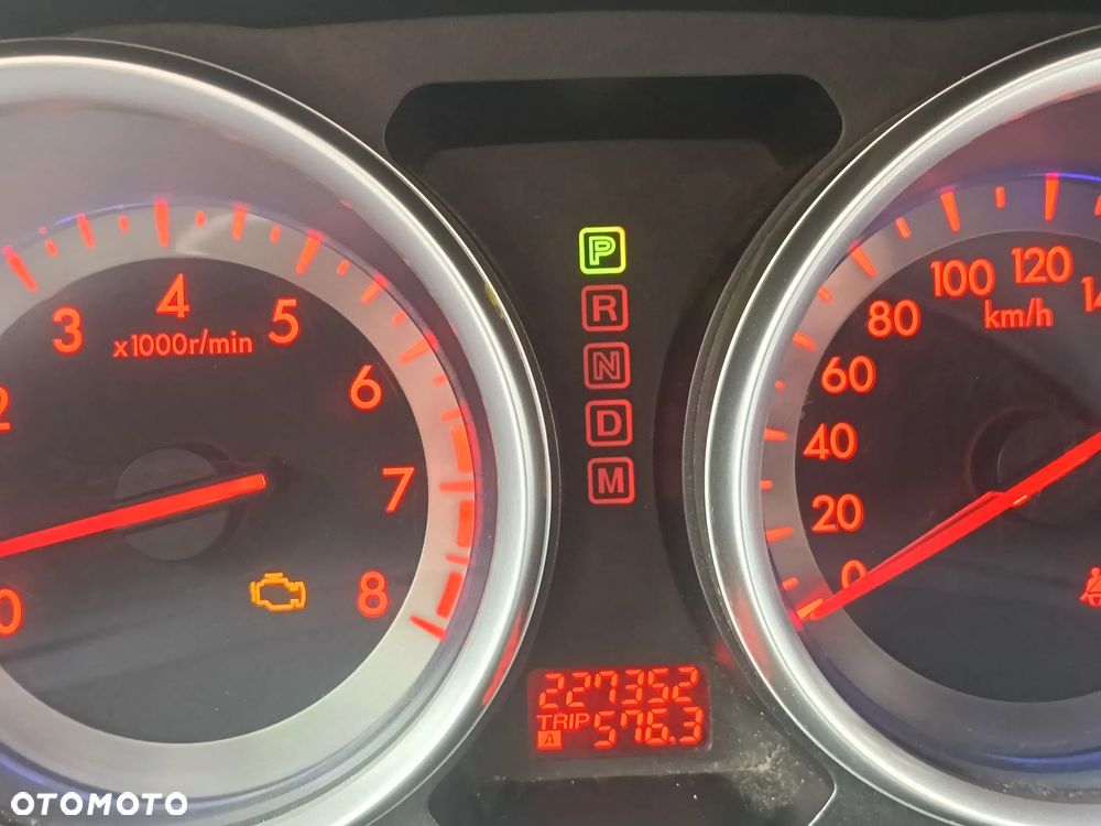 Mazda CX-9 3.7 V6 - 12