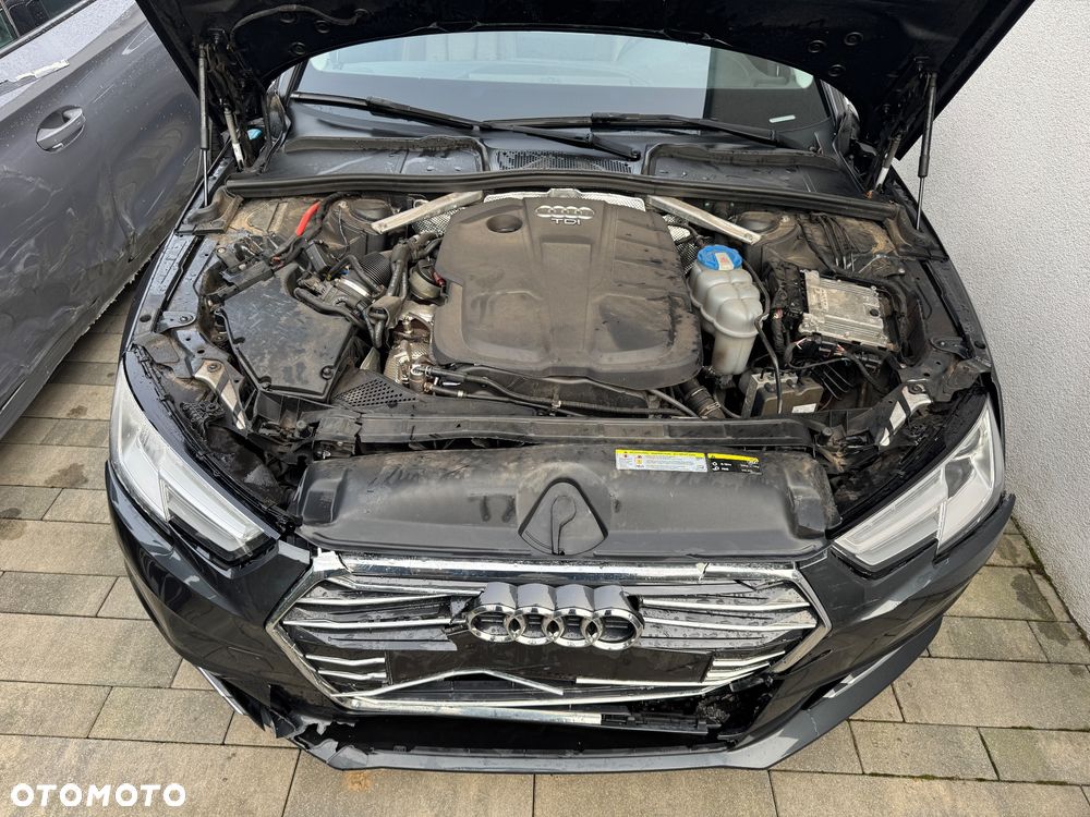 Audi A4 Avant 30 TDI S tronic advanced - 32