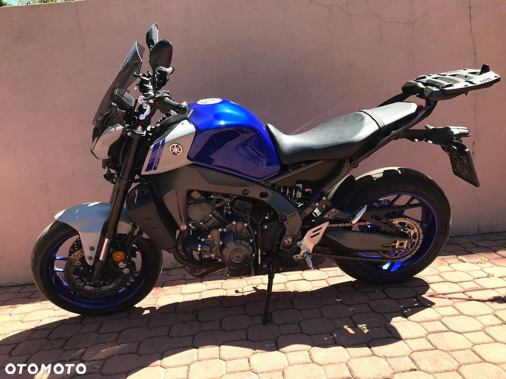 Yamaha MT - 2