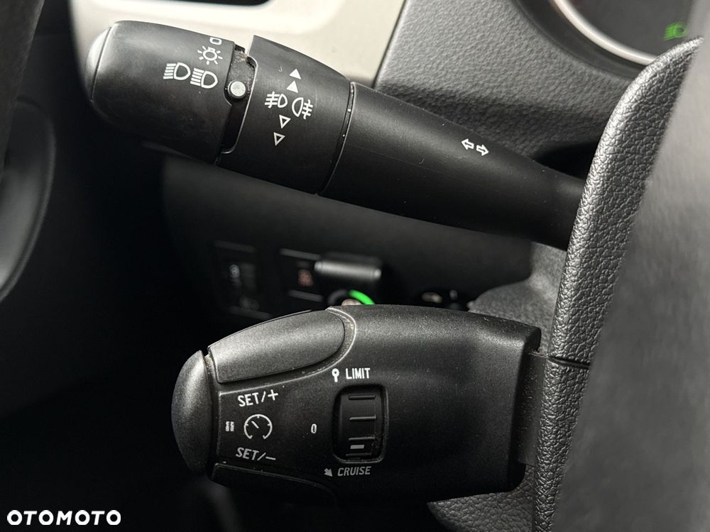 Citroën C-Elysée 1.2 VTi Attraction - 22