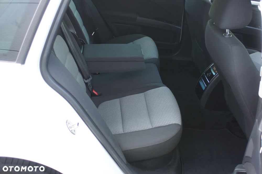 Skoda Superb 1.6 TDI Green tec Active - 23