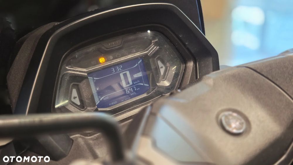 Yamaha NMAX - 3
