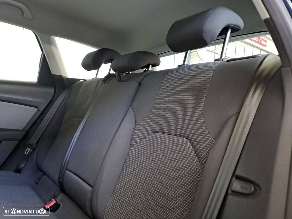 SEAT Leon 1.6 TDI Style DSG S/S - 10