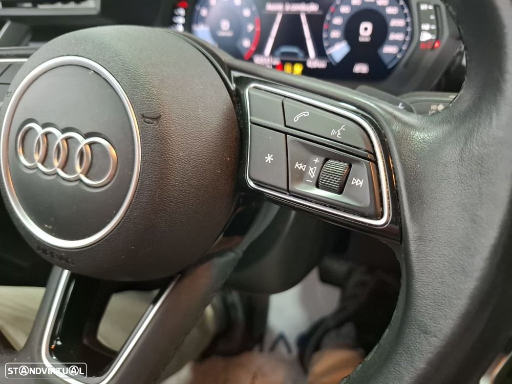 Audi A3 Sportback 30 TFSI Advanced S tronic - 23