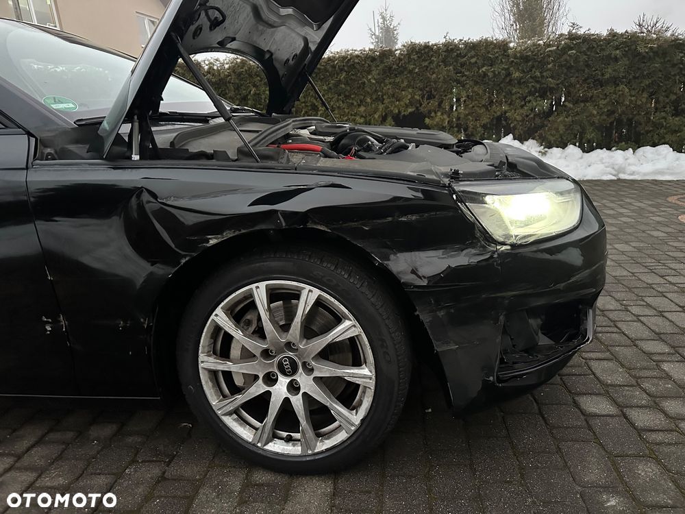 Audi A4 Avant 40 TDI quattro S tronic - 18