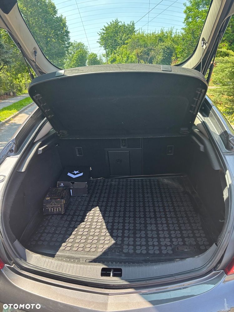 Opel Insignia 2.0 T Edition - 10