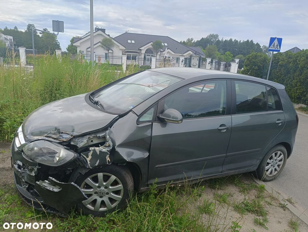 Volkswagen Golf 1.6 Goal - 4