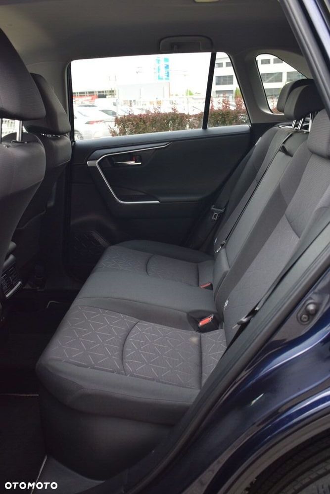Toyota RAV4 - 15