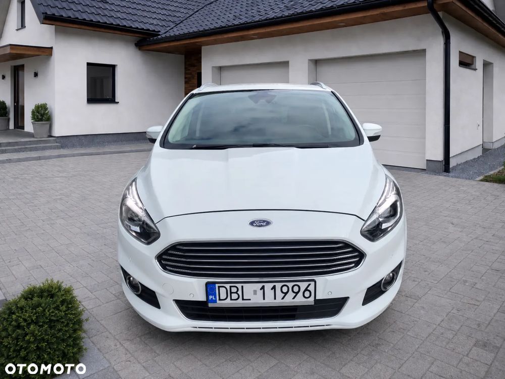 Ford S-Max 2.0 TDCi Titanium PowerShift - 8