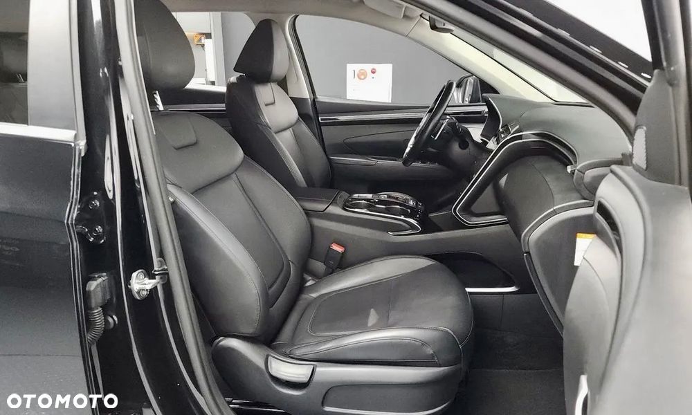 Hyundai Tucson 1.6 T-GDi HEV Smart 2WD - 12