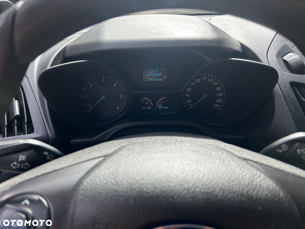 Ford Transit Connect - 8