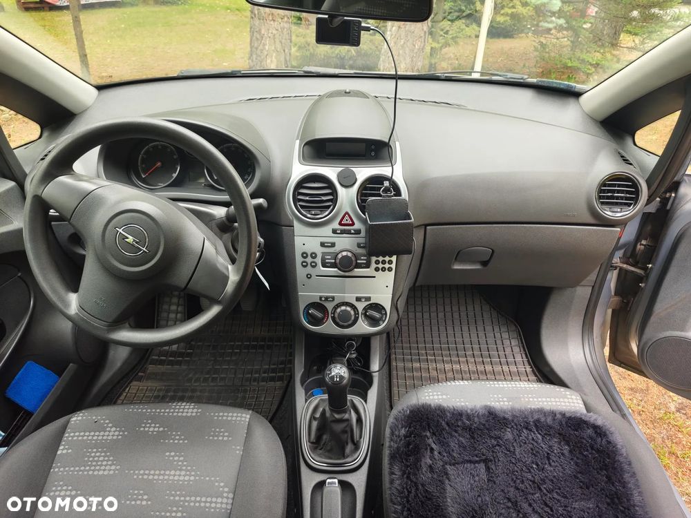 Opel Corsa - 14
