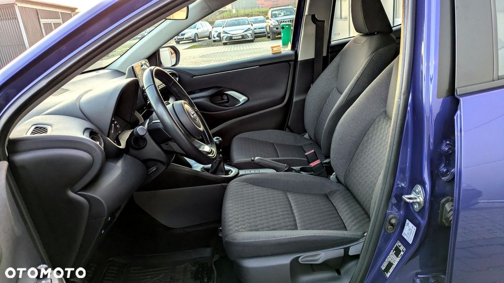 Toyota Yaris - 8