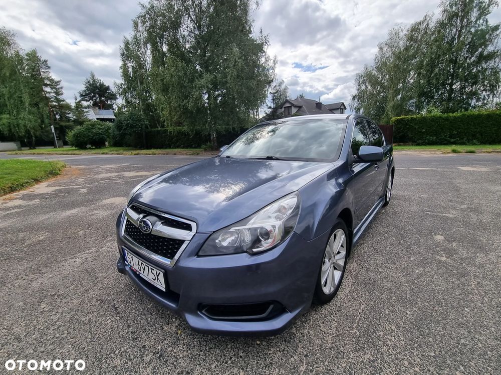 Subaru Legacy - 1