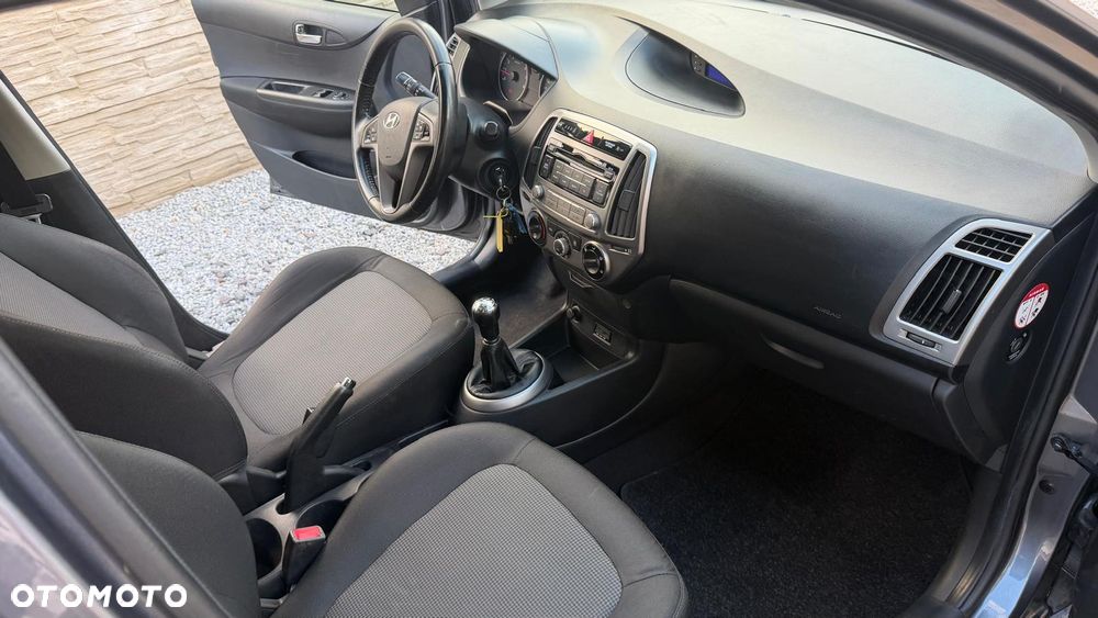 Hyundai i20 - 35