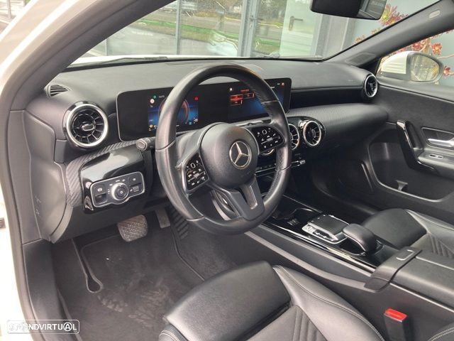 Mercedes-Benz A 180 Limousine d Progressive Aut. - 14