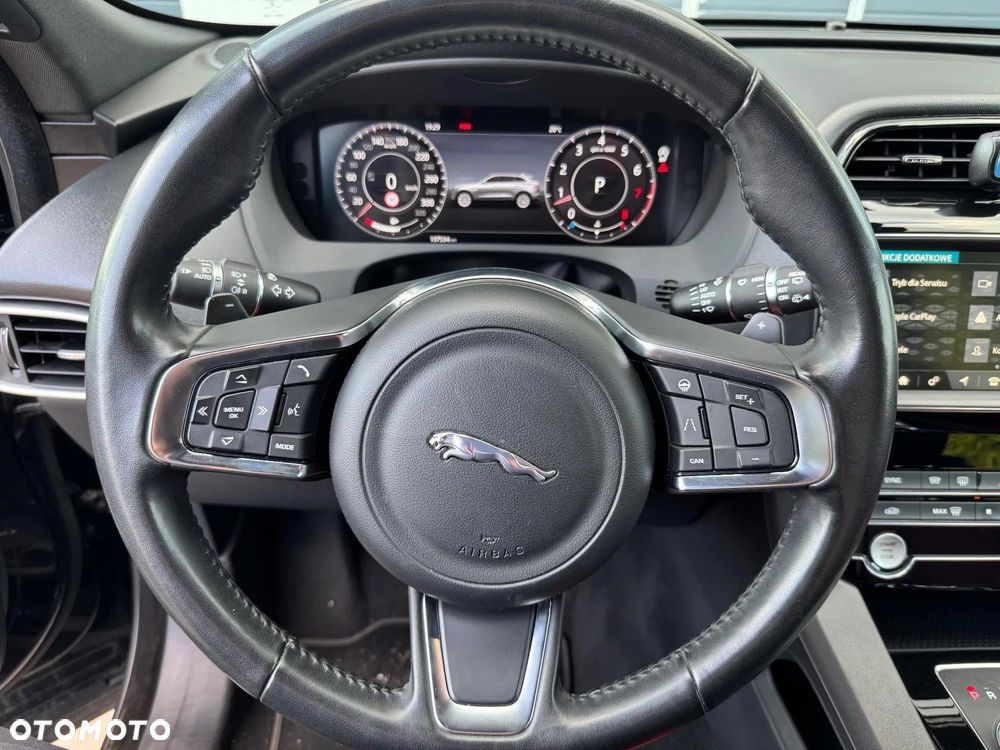 Jaguar F-Pace 25t AWD Prestige - 10