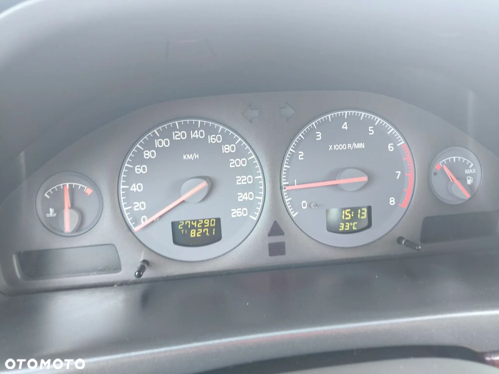 Volvo S80 2.4 - 12