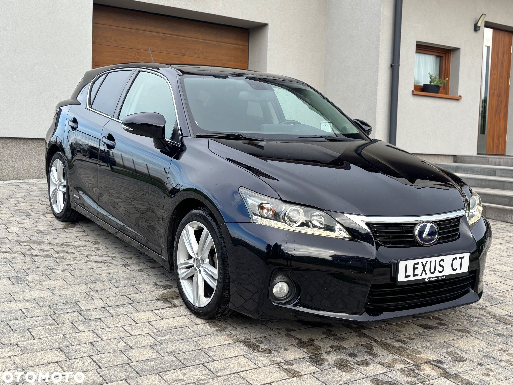 Lexus CT 200h Dynamic Line - 1