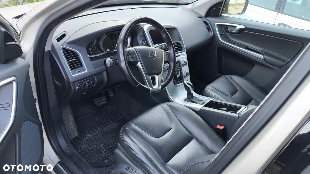 Volvo XC 60 D4 Drive-E Summum - 5