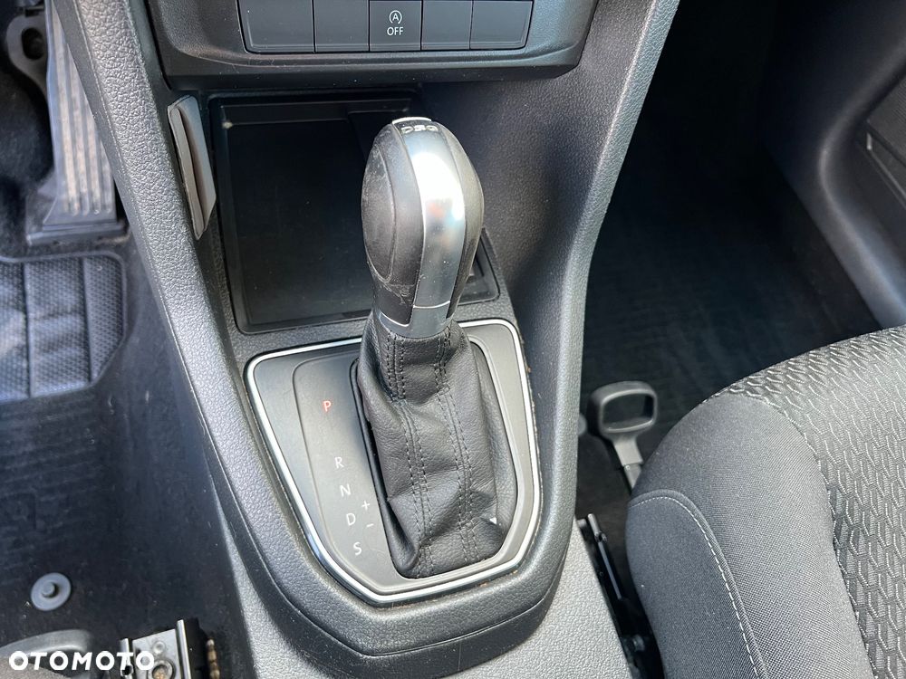 Volkswagen Caddy Maxi 2.0 TDI Comfortline DSG - 23