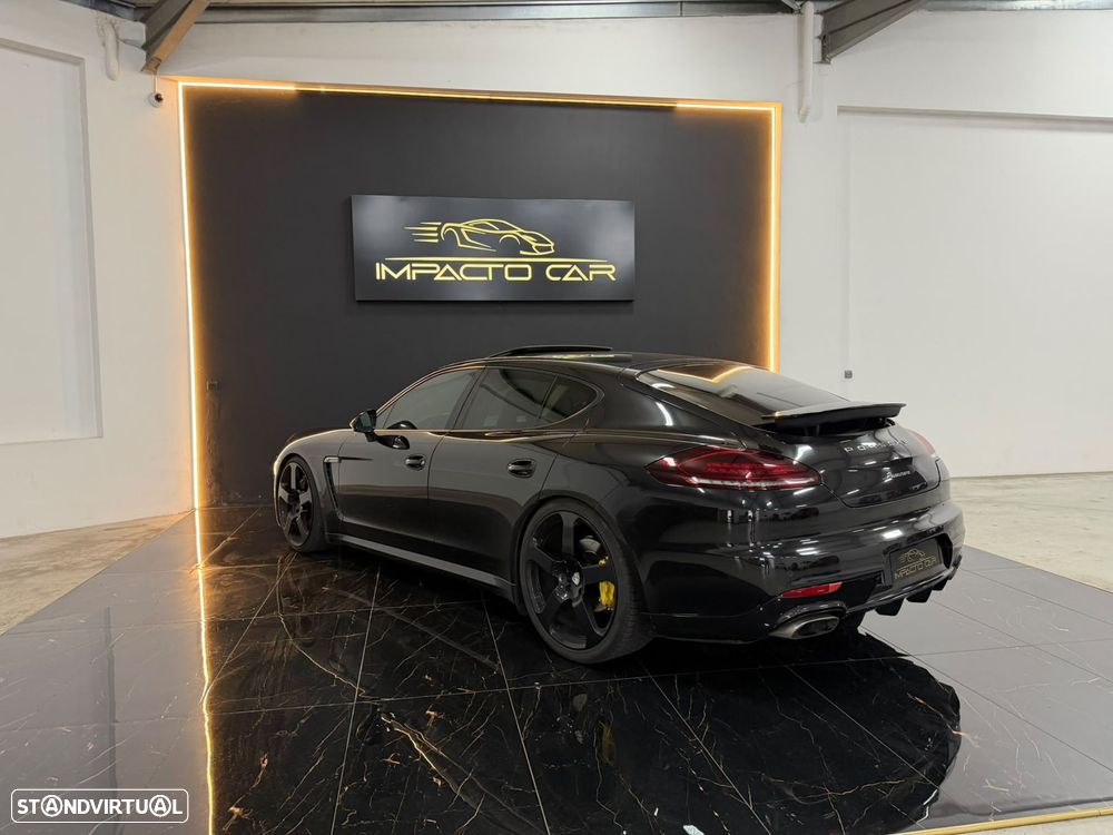 Porsche Panamera Platinum Edition - 16