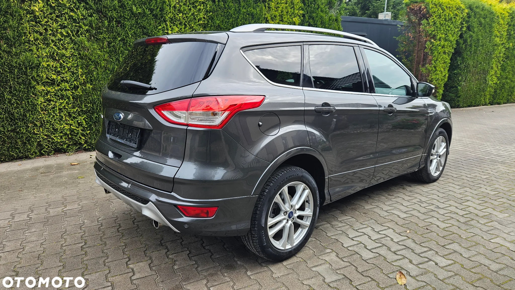 Ford Kuga 2.0 TDCi 2x4 Titanium - 7