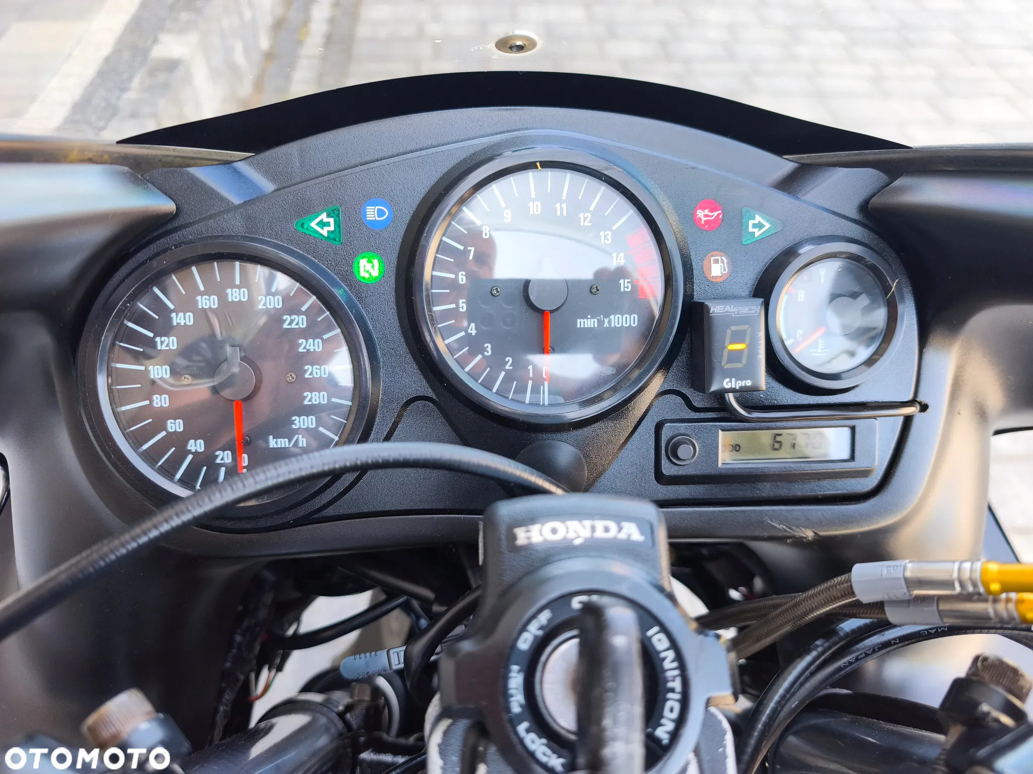 Honda CBR - 16