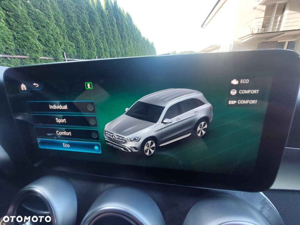 Mercedes-Benz GLC 200 d 4-Matic - 29