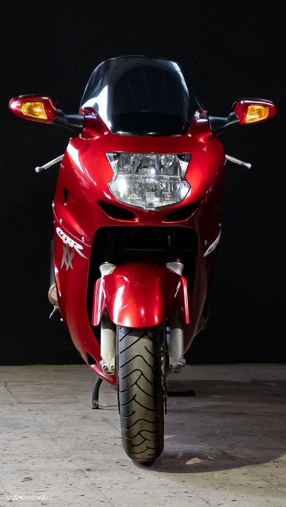 Honda CBR 1100XX - 4