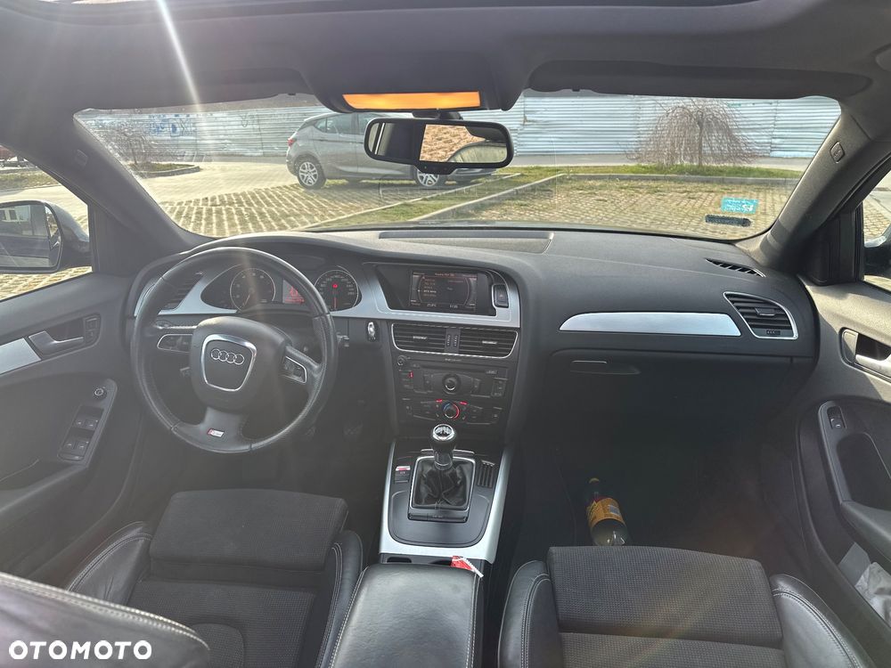 Audi A4 Avant 2.0 TFSI - 12