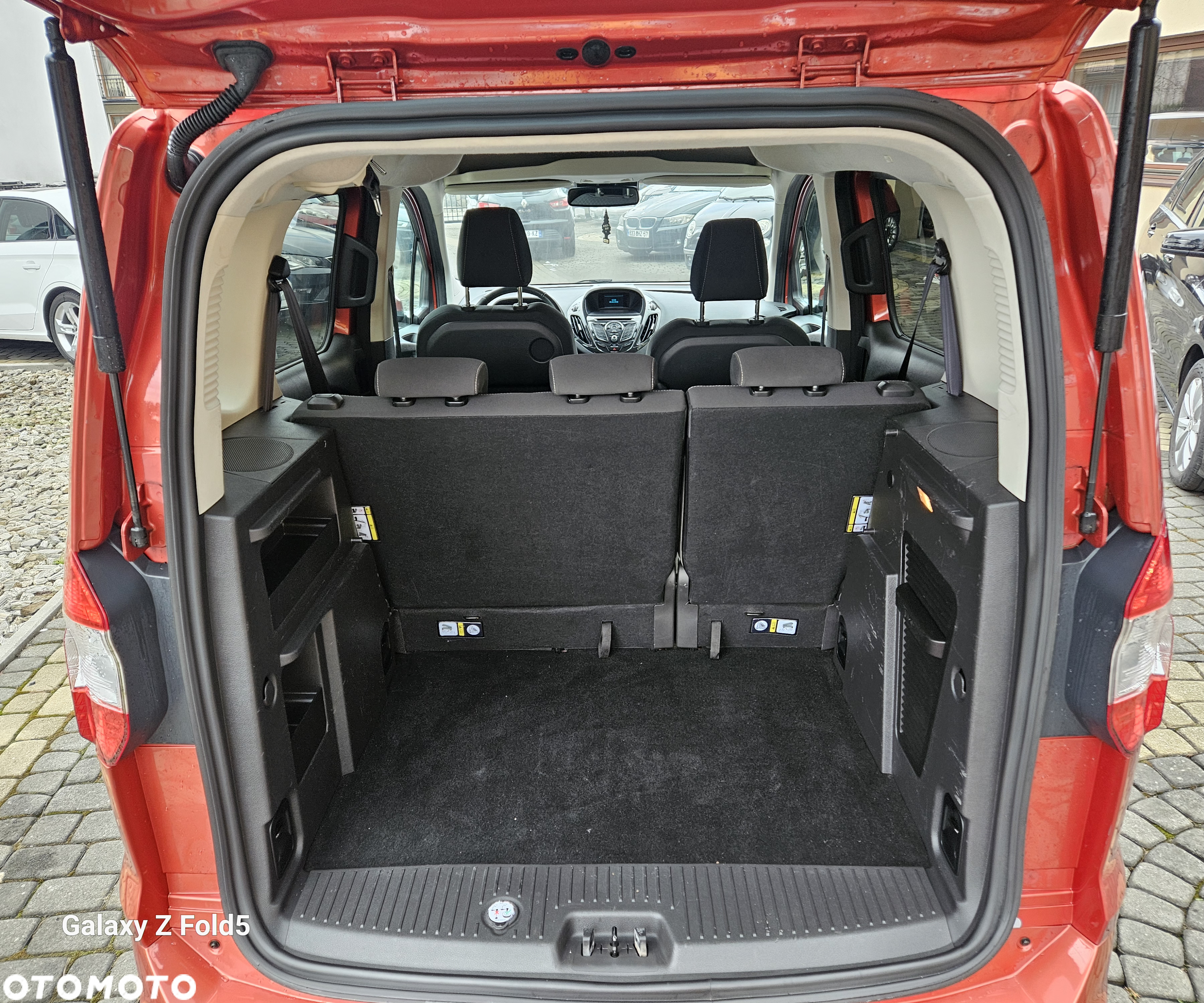 Ford Tourneo Courier 1.0 EcoBoost S&S Ambiente - 20
