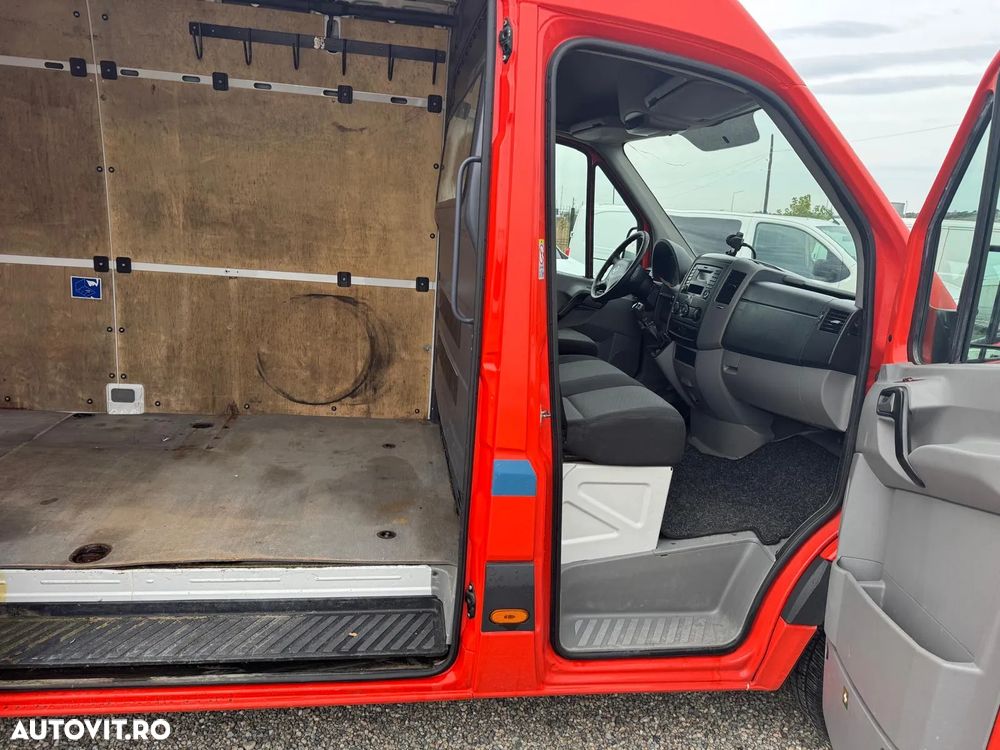Volkswagen CRAFTER - 3