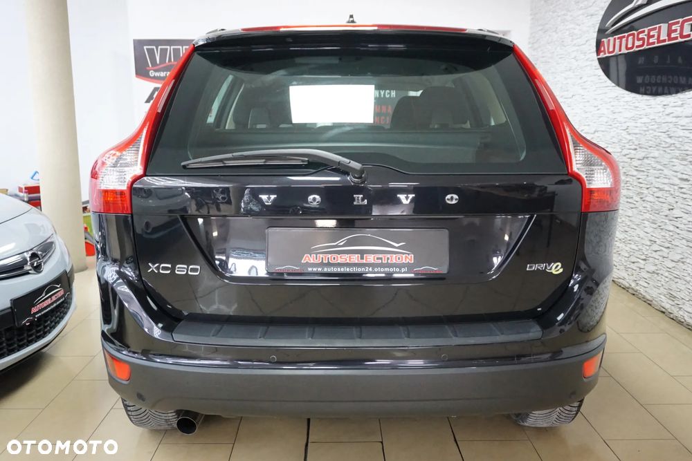 Volvo XC 60 DRIVe Kinetic - 5