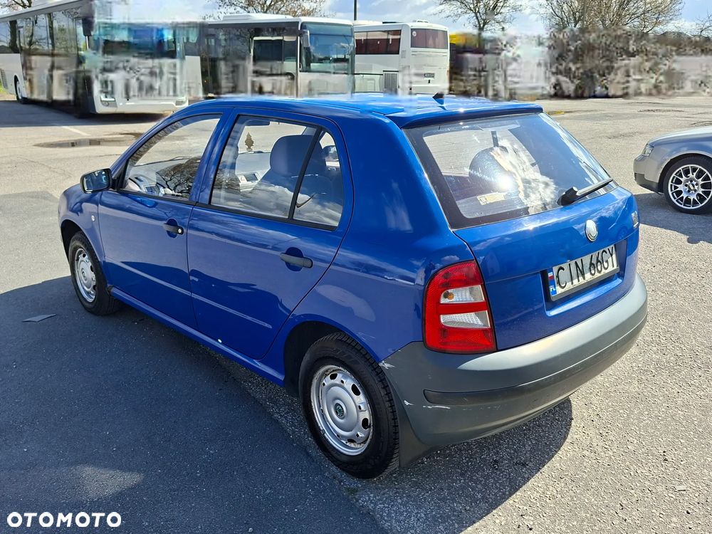 Skoda Fabia 1.2 HTP Basis - 4