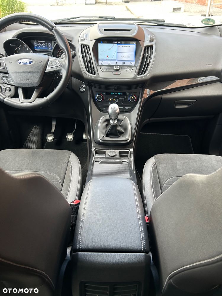 Ford Kuga 1.5 EcoBoost 2x4 ST-Line - 30