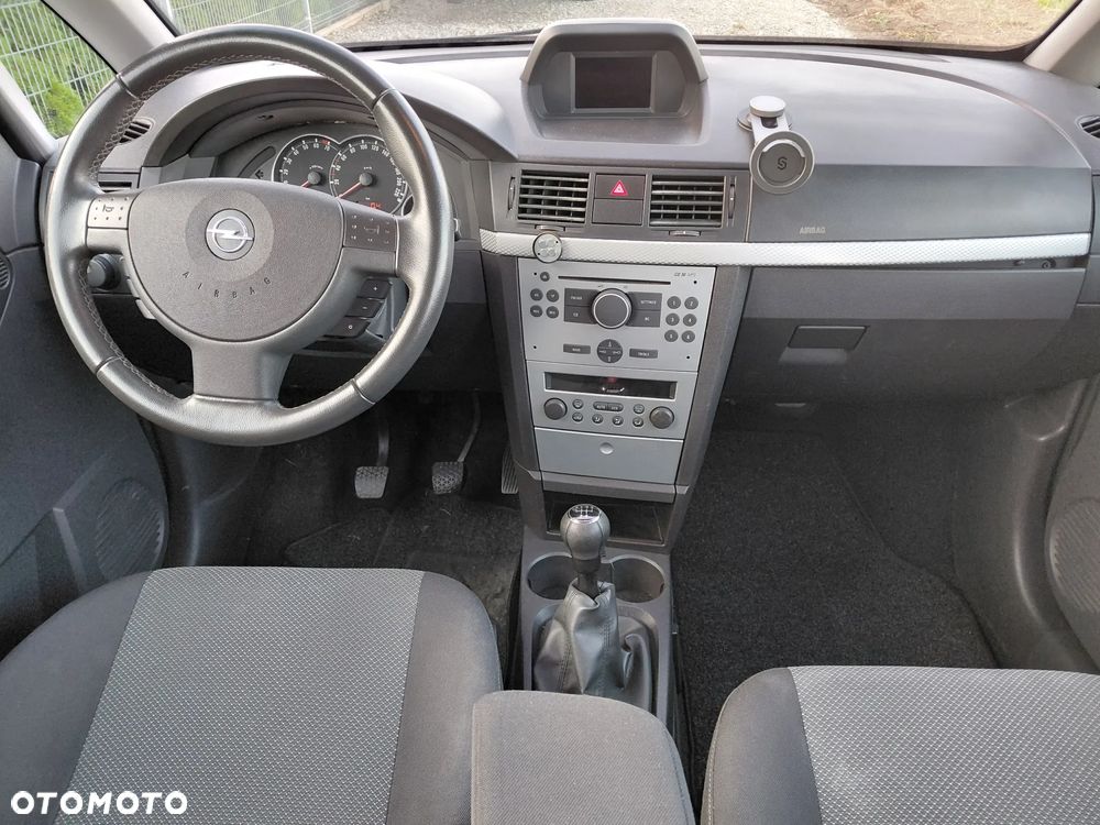 Opel Meriva 1.6 Cosmo - 9
