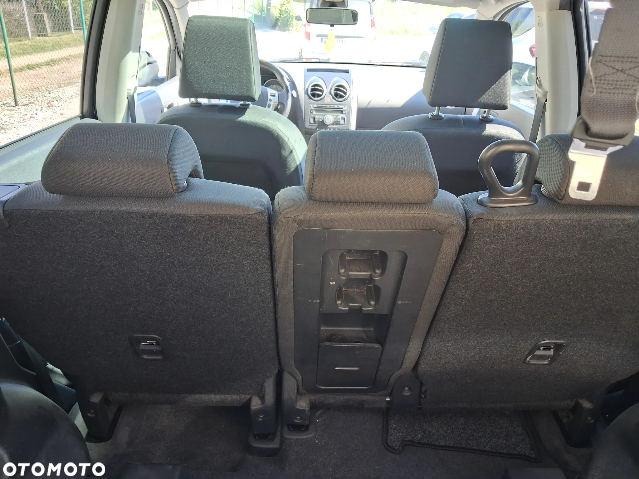 Nissan Qashqai+2 2.0 Acenta - 14