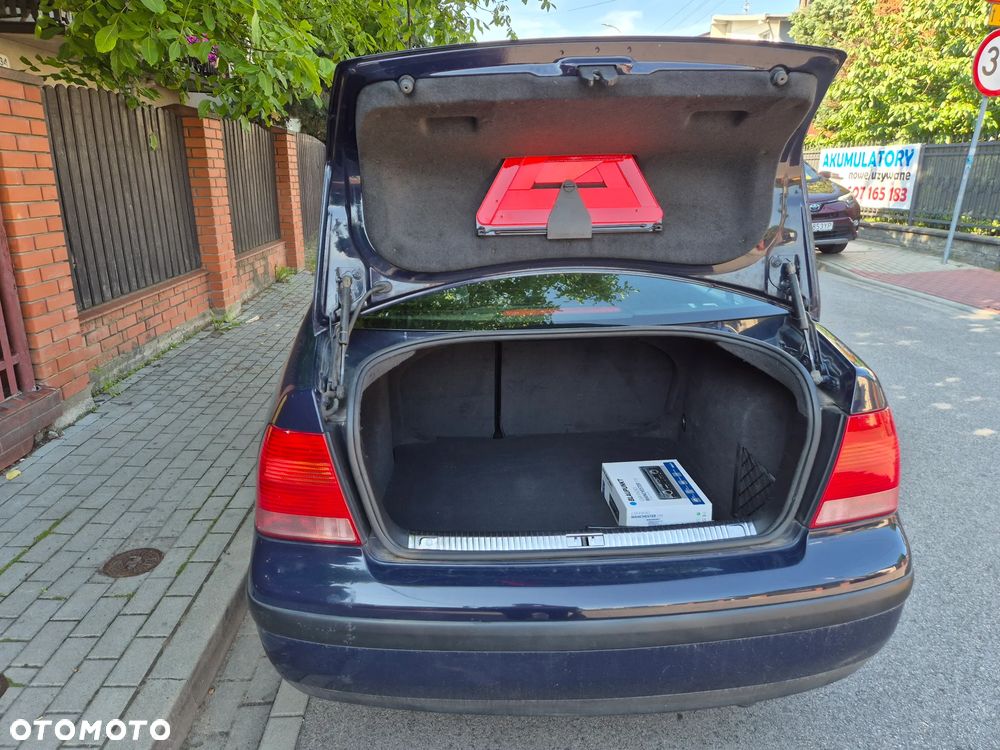 Volkswagen Bora - 8