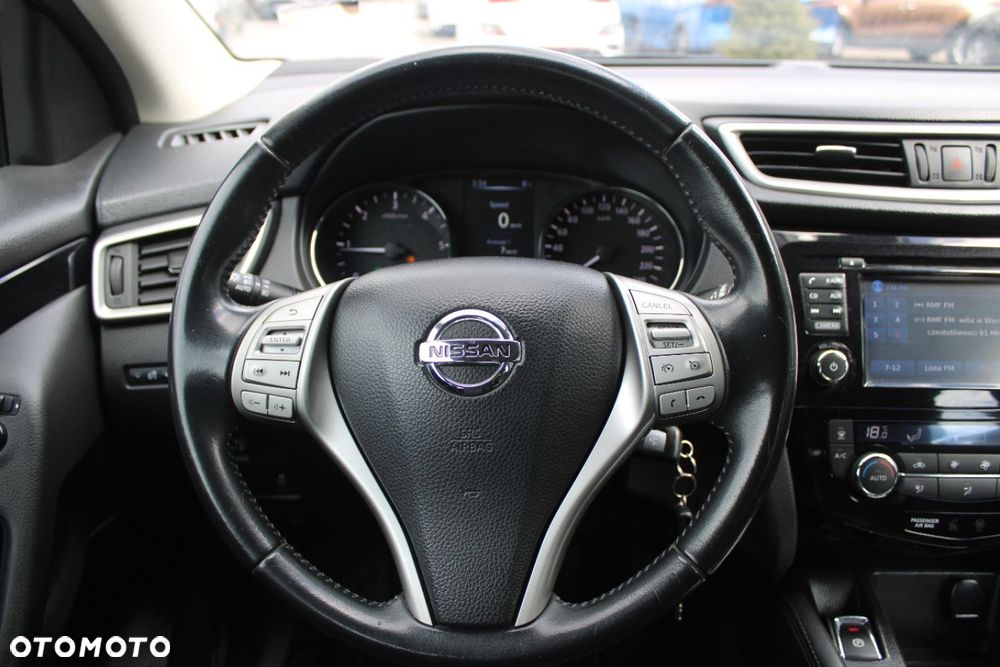 Nissan Qashqai - 24