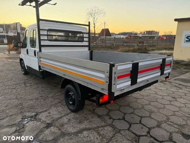 Peugeot Boxer 335 - 13